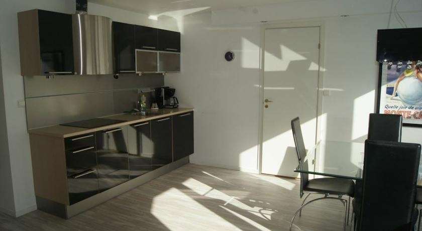 Hotell Aalesund Airport 3*